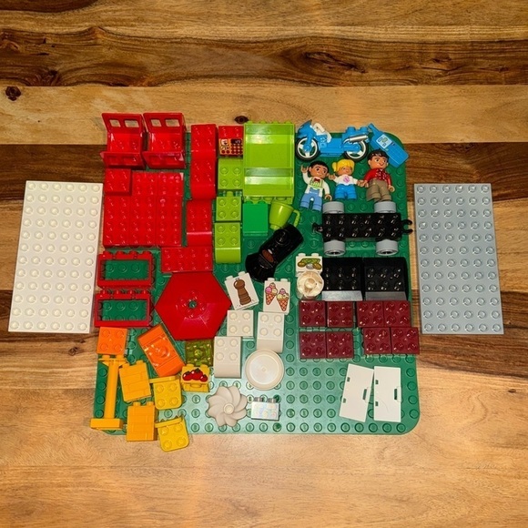 Lego Other - Duplo 63 Assorted Piece Bundle